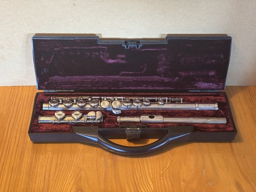 Yamaha yfl 211s flute with - yamaha,