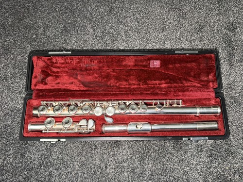Yamaha yfl 211s flute - flute, with