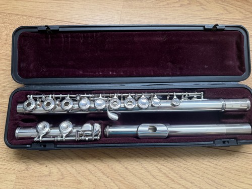 Yamaha 281 flute - 281,
