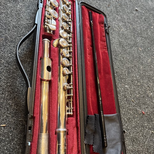 Yamaha yfl211s flute - yamaha,