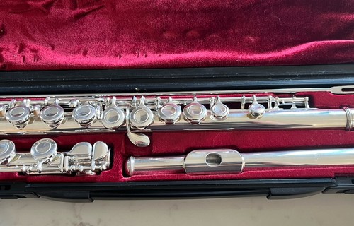 Yamaha 311 flute with - 311, solid