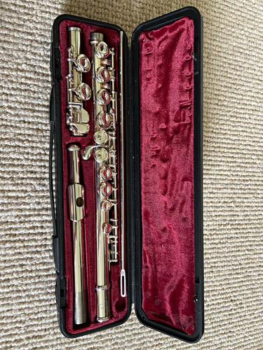 Yamaha 211s flute - yamaha,