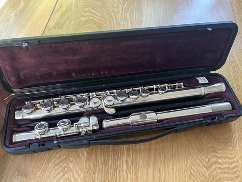 Yamaha 211 student flute - student,