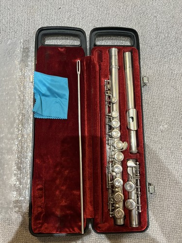 Yamaha yfl 211s flute - yamaha,